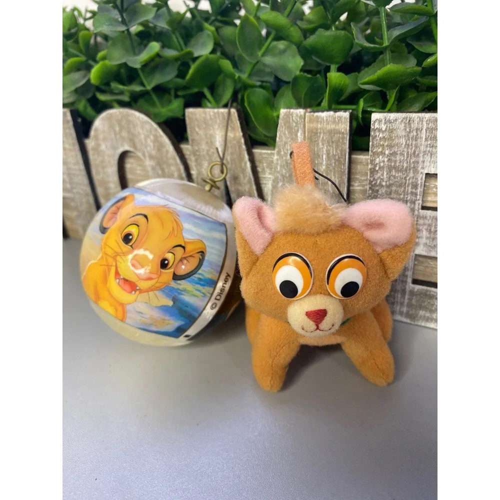 Disney‎ The Lion King Simba & Nala Ornament Collectible